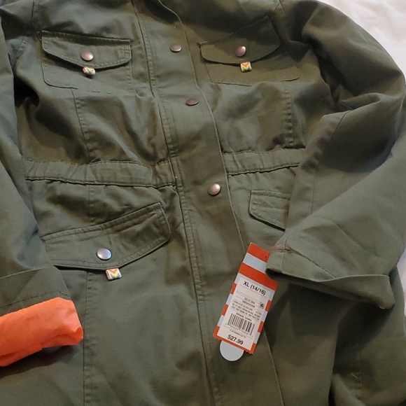 Target Jacket - Picture 2 of 7